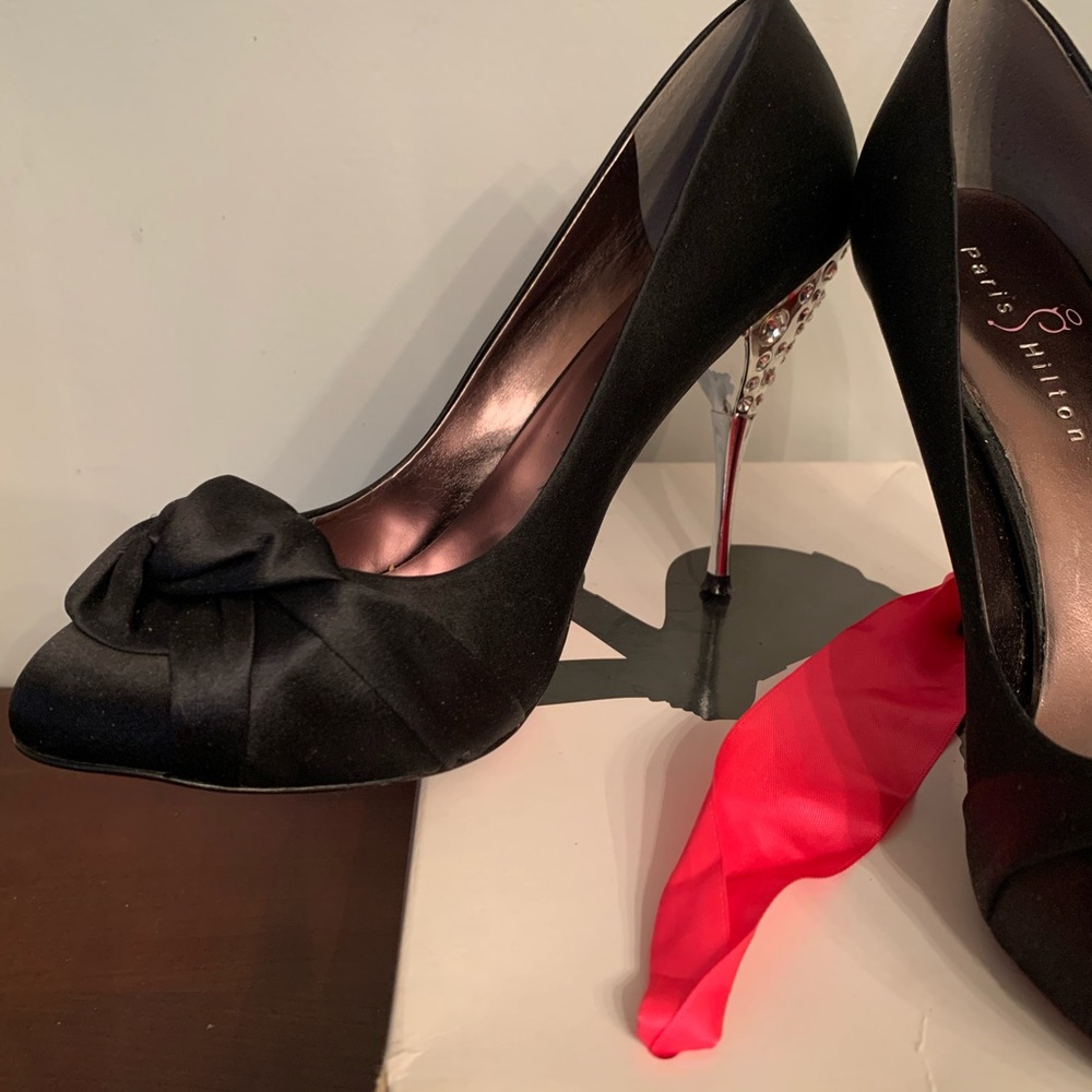 Shoes - Picture 3 of 3